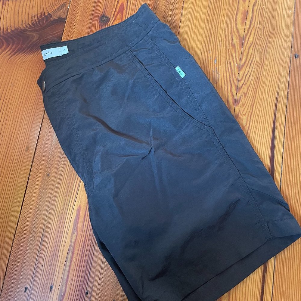 ONIA SWIM SHORTS, SIZE 32